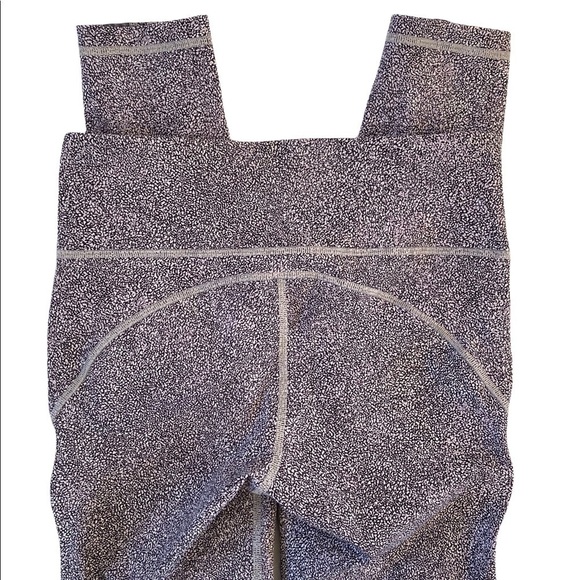 Lululemon Rare Tight II Leggings - Picture 5 of 10